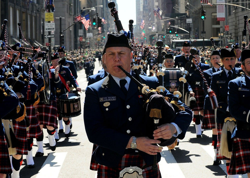 bagpipes instrument